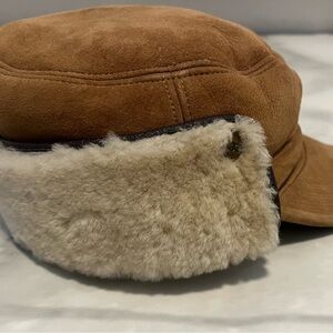 Women’s UGG Tan Suede Hat with Cream Fur Trim